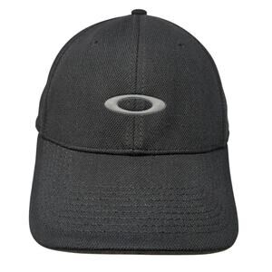 Oakley Fitted Baseball Cap Black One Size Embroidered Lightweight Vented Holes